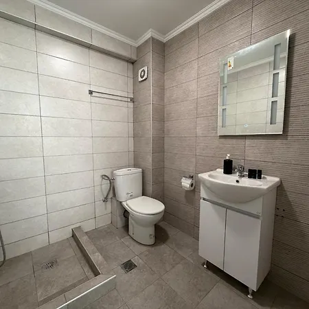 Azzure Apartment, By Delta Hospitality Appartement *